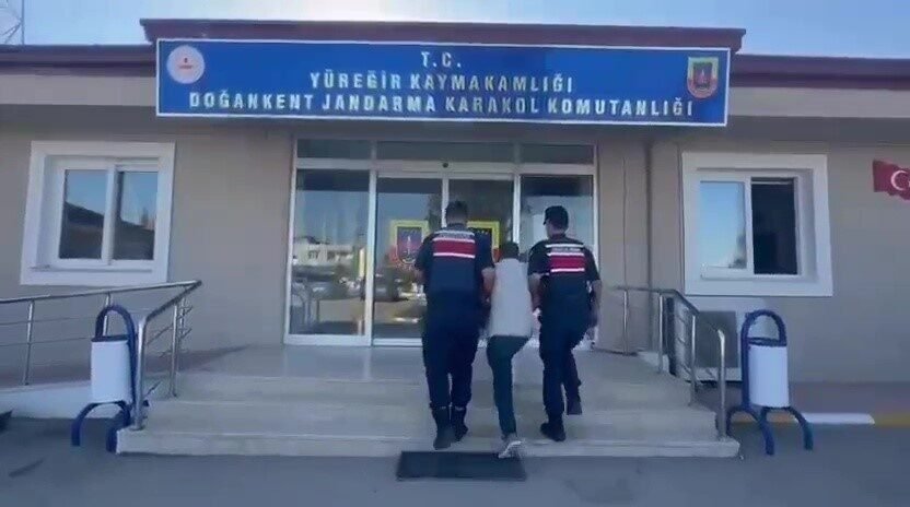 Adana’da hayvan hırsızlığı suçundan aranan ve 20 yıl kesinleşmiş hapis