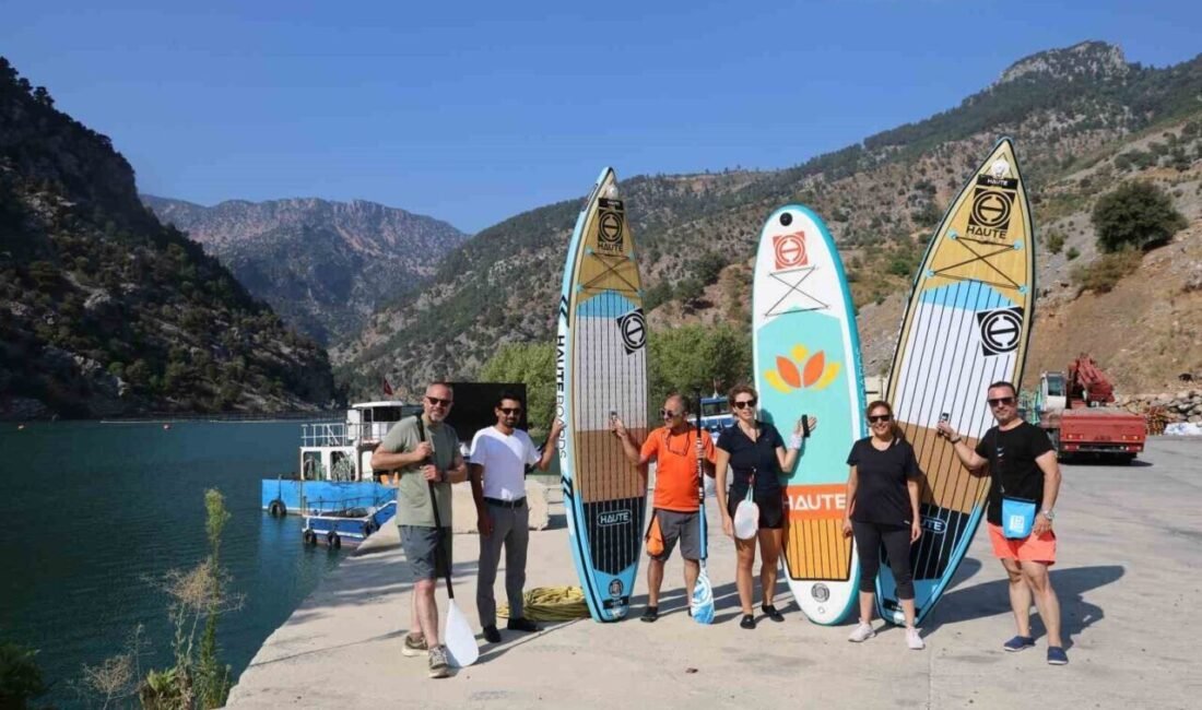 Adana’nın Aladağ ve Kozan sınırında Suçatı Barajı sınırlarındaki vadi dron