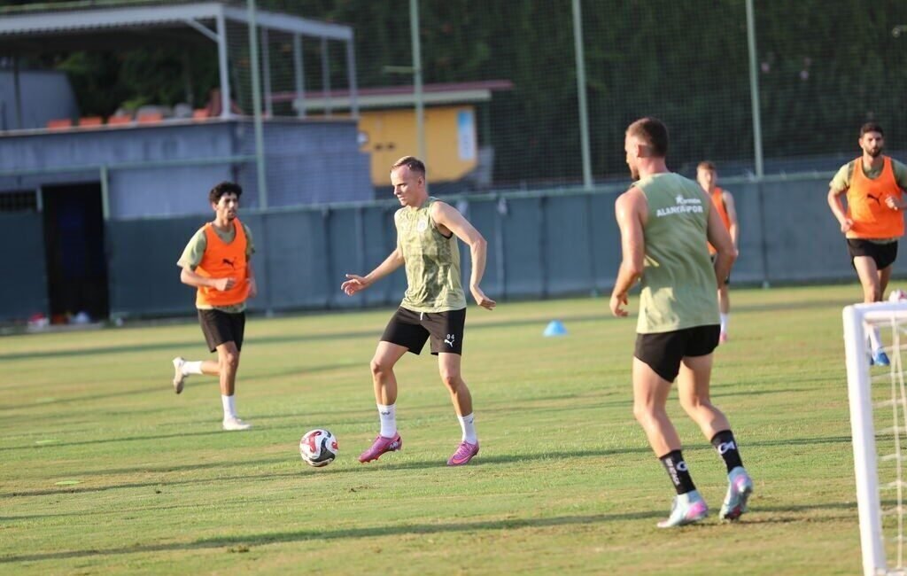Corendon Alanyaspor, Trendyol Süper Lig’in 2. haftasında evinde karşılaşacağı Çaykur
