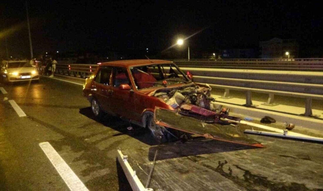 Antalya’nın Manavgat ilçesinde Sorgun-Otogar Köprülü Kavşağı’nda meydana gelen iki ayrı
