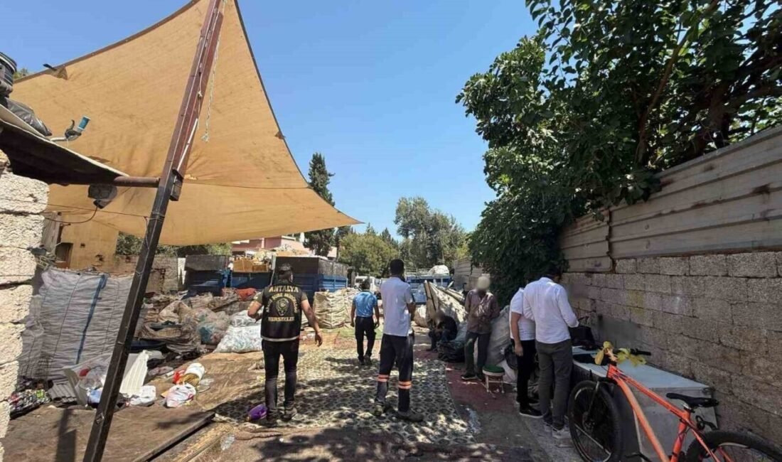 Antalya’da hırsızlıktan elde edilen suç eşyalarının satışını önlemeye yönelik yapılan