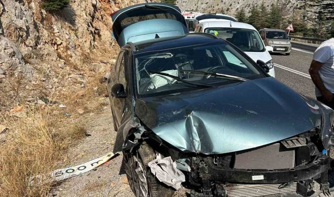 Antalya’da meydana gelen trafik kazasında 5 kişi yaralandı. Kaza Akseki-Seydişehir