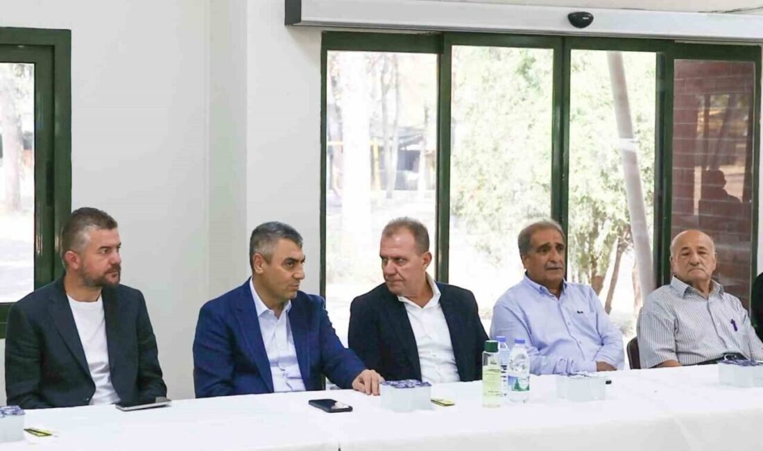 Türkiye Belediyeler Birliği Başkan Vekili ve Mersin Büyükşehir Belediye Başkanı