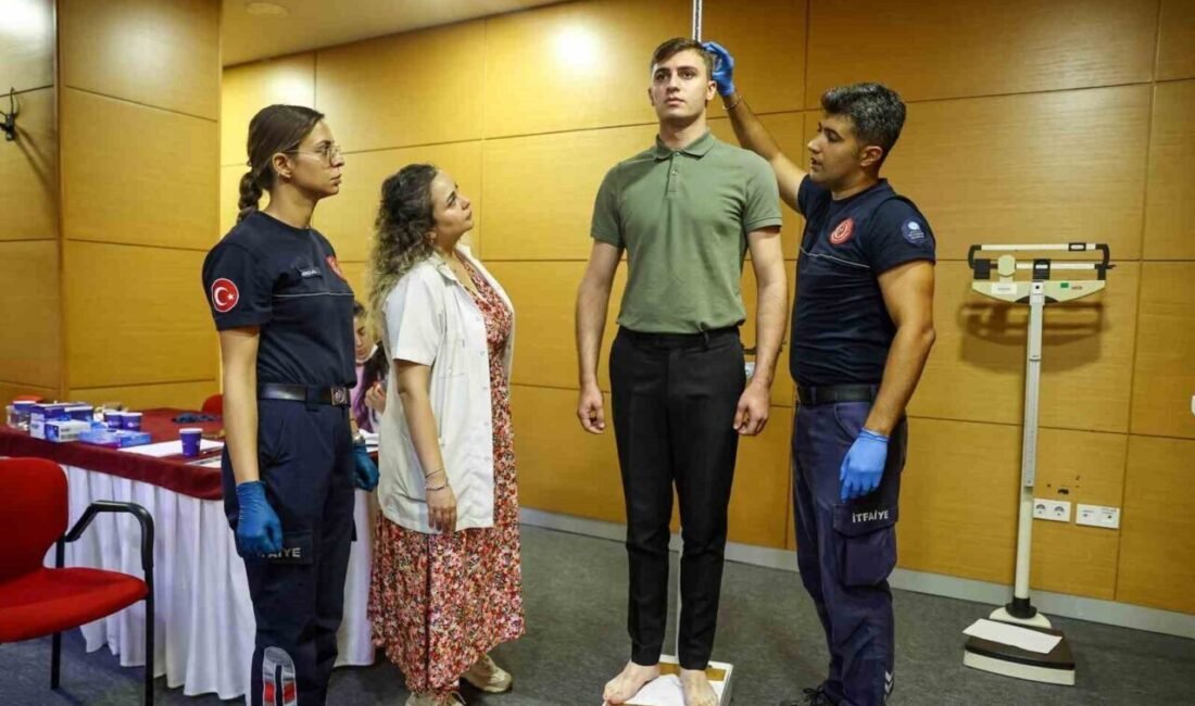 Antalya Büyükşehir Belediyesi’nin itfaiye kadrosunu güçlendirmek amacıyla 45 itfaiye eri