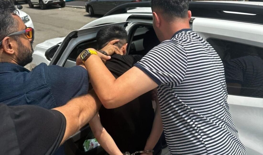 Cinayetten aranan firari 7 ay sonra yakalanıp tutuklandı Mersin’de cinayet ve yaralama olayıyla ilgili 7 aydır aranan 4’üncü