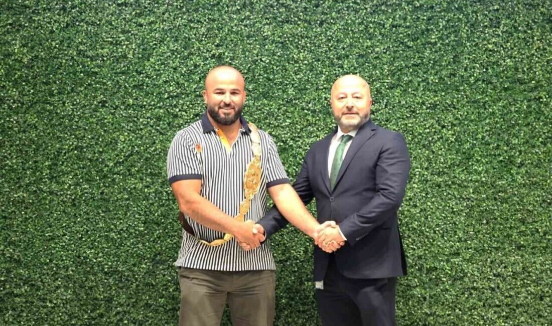 CW Enerji, Kırkpınar Yağlı Güreşleri şampiyonu Başpehlivan Orhan Okulu’yu ağırladı.