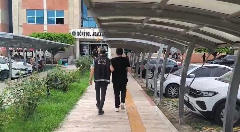 Hatay’ın Dörtyol ilçesinde, hakkında 4 yıl 2 ay kesinleşmiş hapis