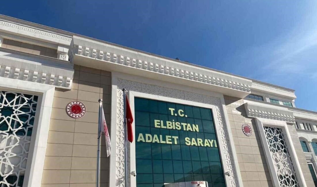 Kahramanmaraş’ın Ekinözü ilçesinde düğünde açılan ateş sonucu bir gencin ağır