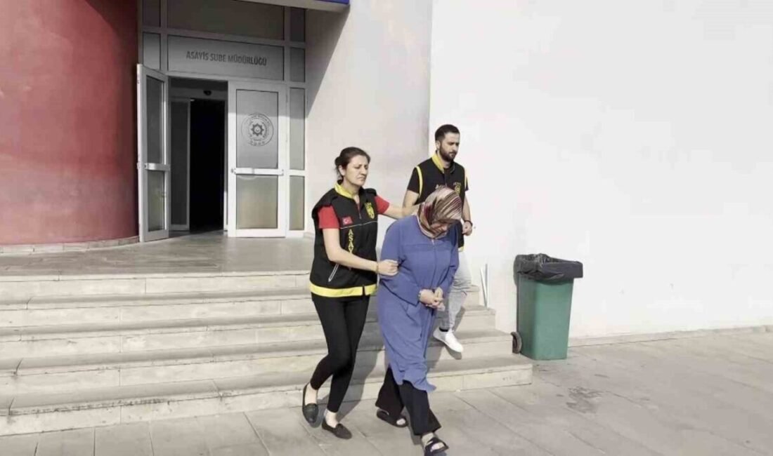 Eşini öldürmekle suçlanan kadın Adana’da yakalandı Osmaniye’de 53 yaşındaki Mehmet Y.’nin zehirlenerek öldürülmesiyle ilgili davada tutuklu