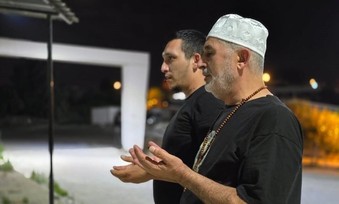 Hatay’ da camilerde yatsı ezanından önce kuraklıktan kurtulmak, yangınlardan korunmak,