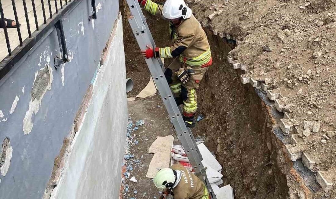 Hatay’da 4 metre derinliğindeki inşaat boşluğuna düşen vatandaş yaralandı. Olay,