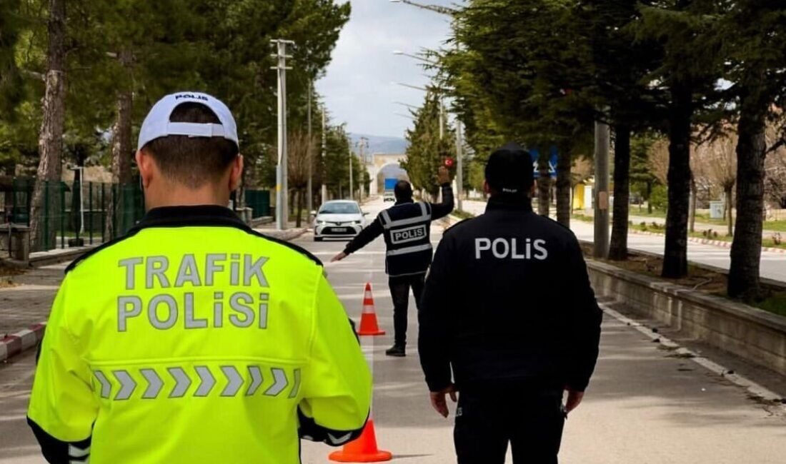 Isparta genelinde polis sorumluluk bölgelerinde son bir haftada yapılan denetimlerde