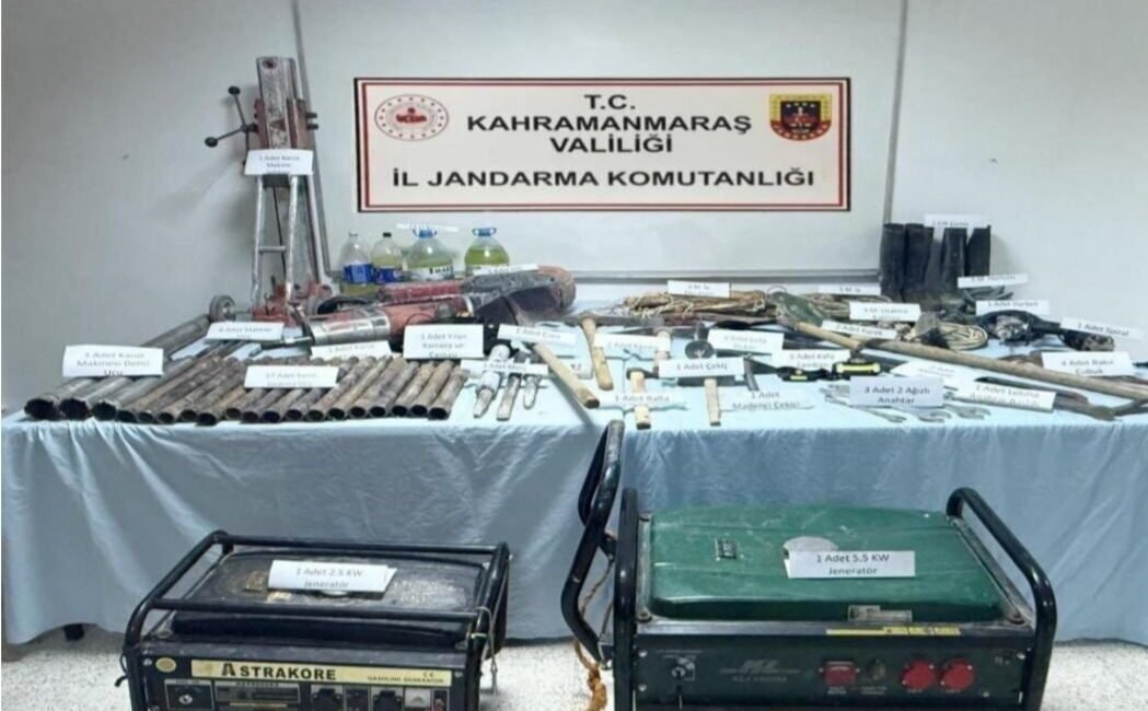 Kahramanmaraş’ta jandarmadan huzur operasyonu: 9 tutuklama Kahramanmaraş jandarma ekiplerince düzenlenen huzur operasyonunda 9 kişi tutuklandı. İl