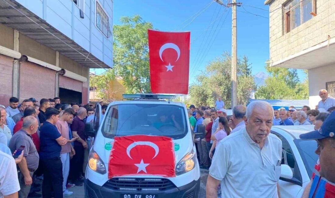 Osmaniye’nin Hasanbeyli ilçesinde sabah saatlerinde yangına müdahaleye giderken arazözün şarampole