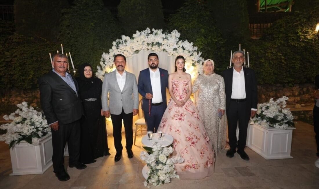 Hatay Valisi Mustafa Masatlı, İhlas Haber Ajansı Hatay Bölge Müdürü