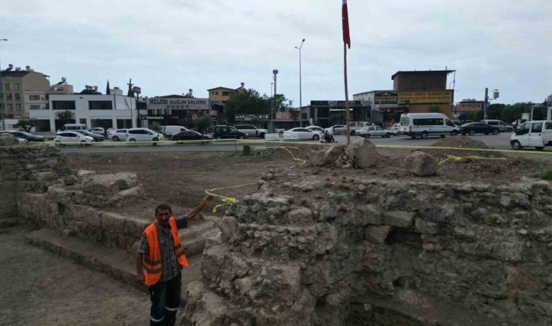 Hatay’ın İskenderun ilçesinde yürütülen kazı çalışmalarıyla gün yüzüne çıkarılan tarihi