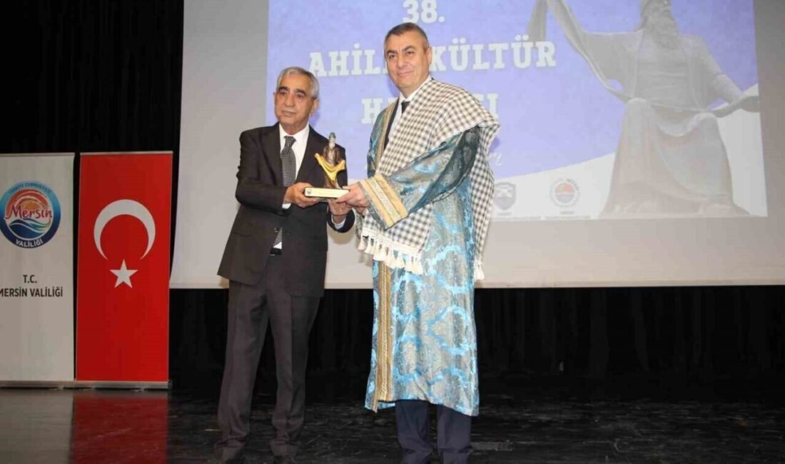 Ticaret Bakanlığı koordinasyonunda, Mersin Valiliği himayesinde, Mersin Esnaf ve Sanatkârlar