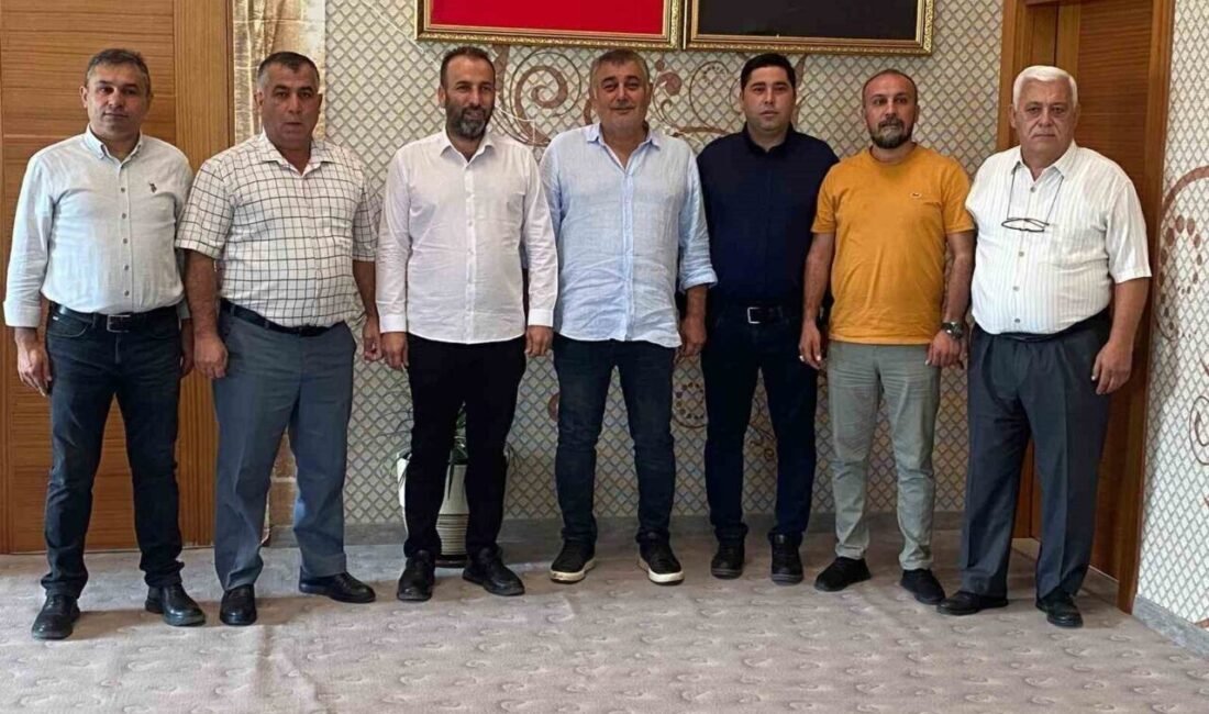 Antalya’nın Aksu ilçesinde CHP’de istifa dalgası büyüyor. Aksu Belediye Başkanı