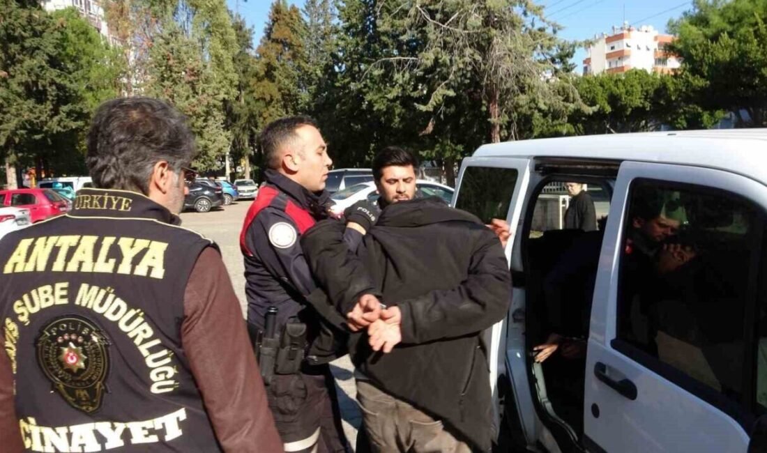 Antalya’da kuzeninin daha önce çalıştığı iş yerinden kalan alacak meselesi