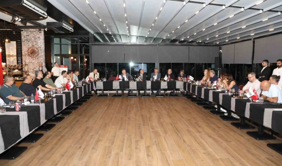 AOSB Yönetim Kurulu Başkanı Bekir Sütcü, bölgede geniş bir hizmet