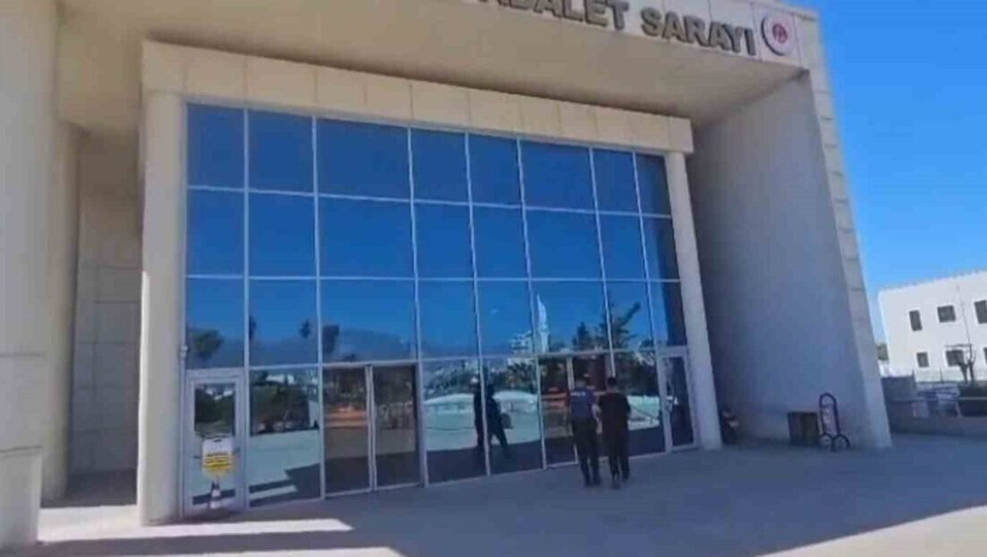 Hatay’ın Arsuz ilçesinde uyuşturucu imal ve ticaretine yönelik yapılan çalışmada