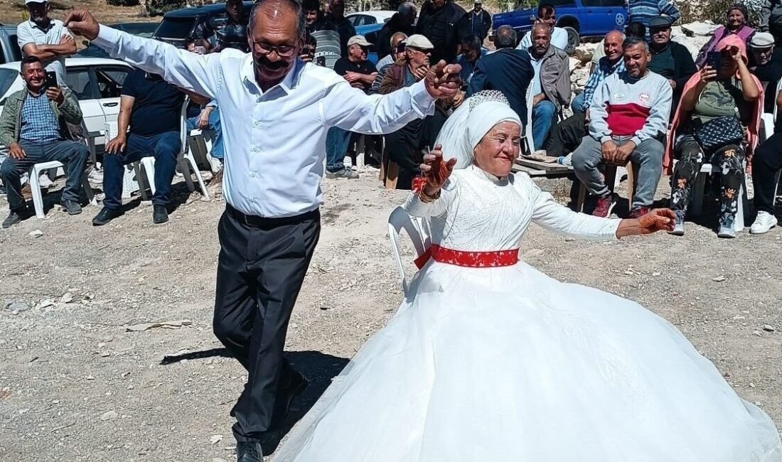 Mersin Bozyazı’da 40 yıl önce kaçarak evlenen 4 çocuklu, 9