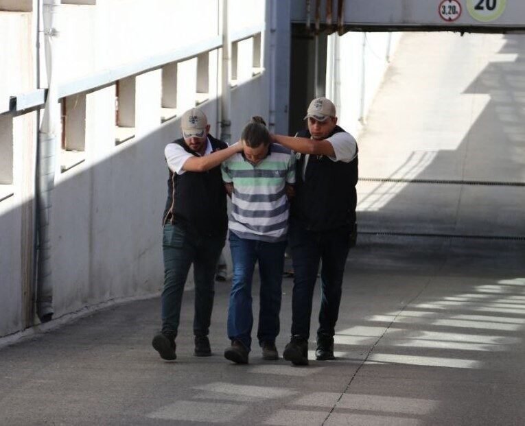 Adana’da terör örgütü FETÖ üyeliği suçundan 6 yıldır aranan şüpheli