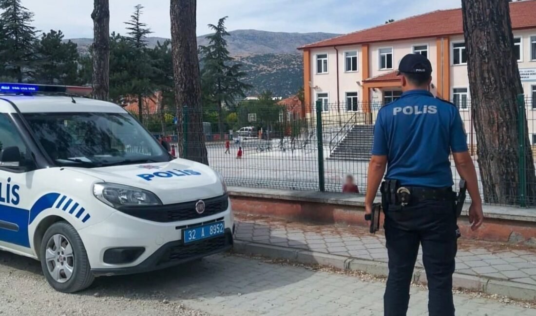 Isparta’da polis ekiplerince yapılan denetimlerde 88 okul çevresi, 575 şahıs
