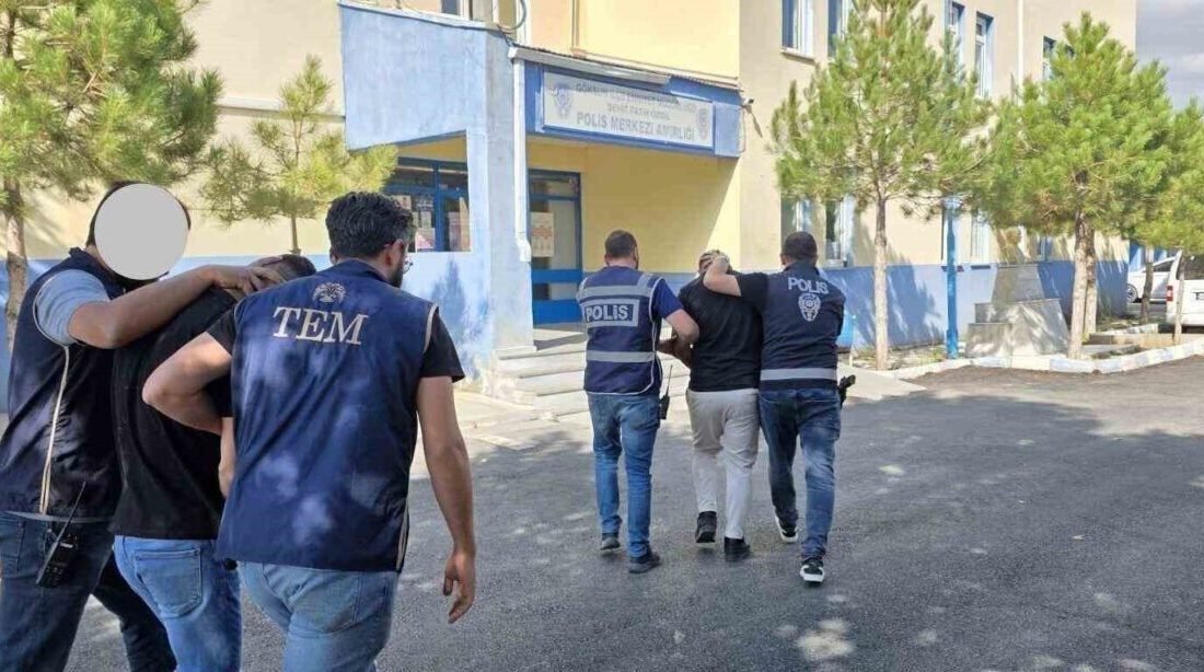 Kahramanmaraş’ın Göksun ilçesinde bir markete yanıcı ve patlayıcı maddeyle zarar