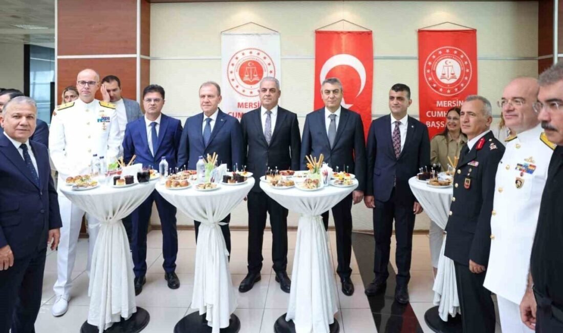 Mersin’de yeni adli yılın başlaması dolayısıyla tören düzenlendi. Mersin Adliyesinde