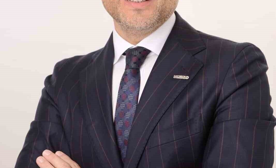 MÜSİAD Antalya Başkanı Yusuf Akgül, vergisini zamanında ödeyen mükelleflere yüzde