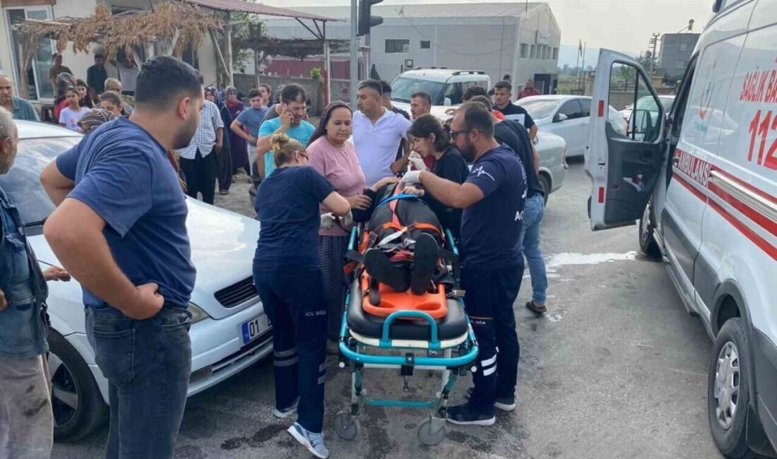 Osmaniye’nin Düziçi ilçesinde 3 aracın karıştığı trafik kazasında 3 kişi