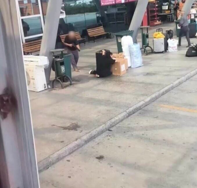 Osmaniye Şehirlerarası Otobüs Terminali’nde baba ile kızı arasında çıkan tartışmada