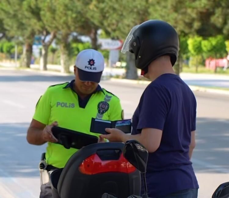 Isparta’da polis ekiplerince son bir haftada gerçekleştirilen denetimlerde 28 bin