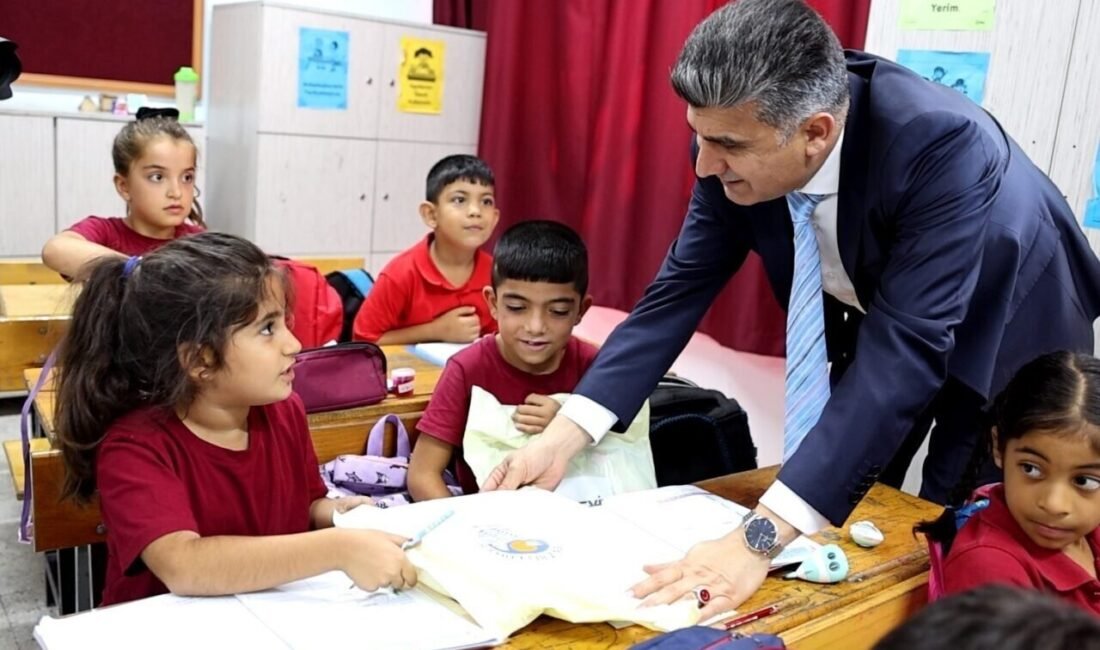 Akdeniz Kaymakamı ve Belediye Başkan Vekili Zeyit Şener, ilçenin kırsal