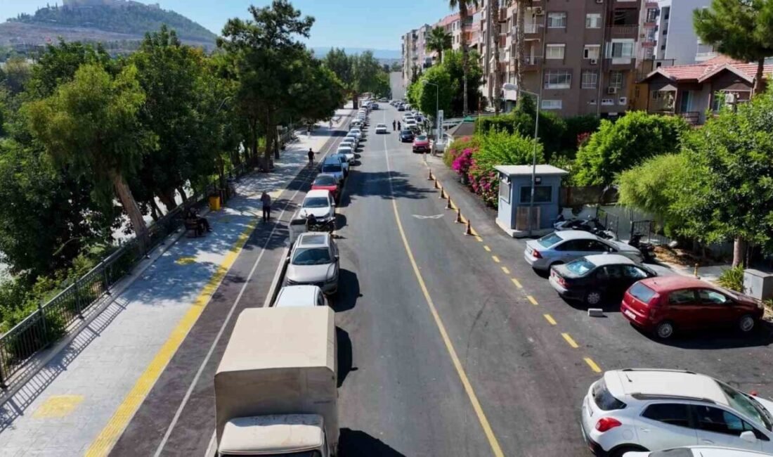 Mersin Büyükşehir Belediyesi, Silifke’nin Abdi İpekçi Caddesi’nde 500 metrelik sıcak