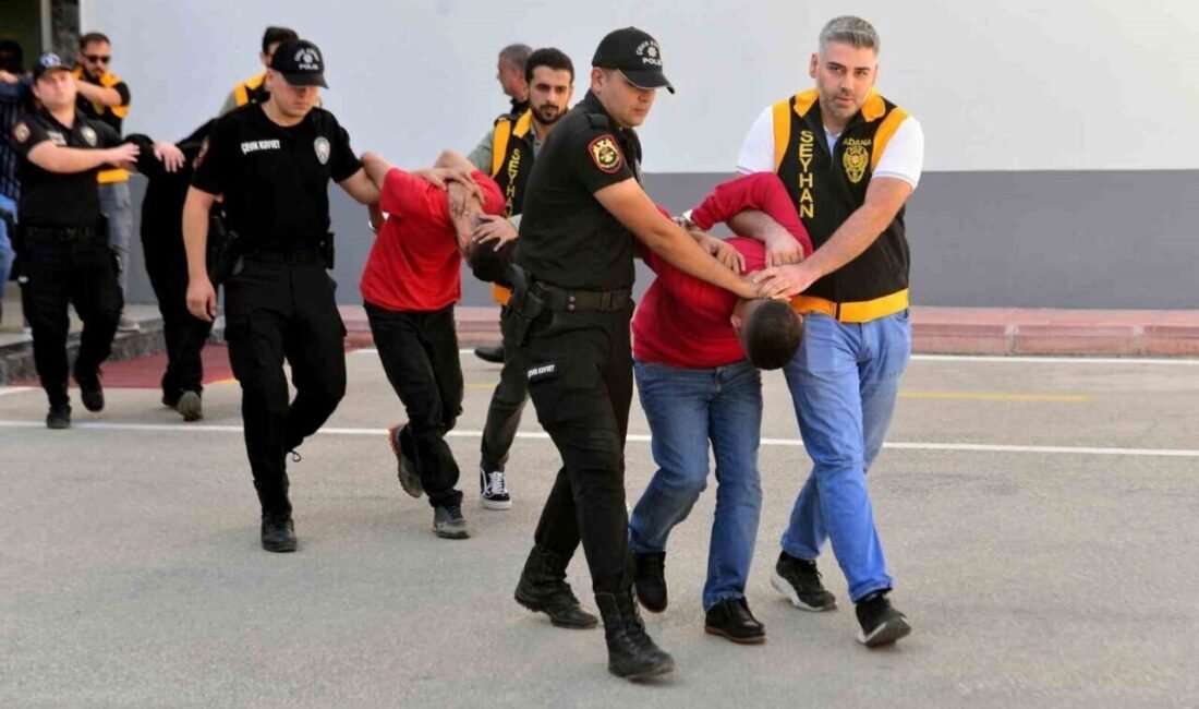 Adana’da bir iş insanından 50 milyon lira haraç isteyen çete,