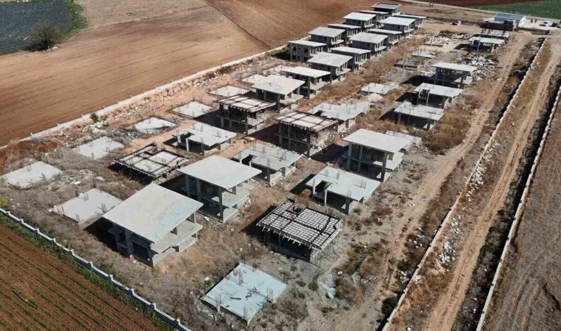 Adana’da villa ve daire satın almak isteyen vatandaşlar mağdur olduklarını,