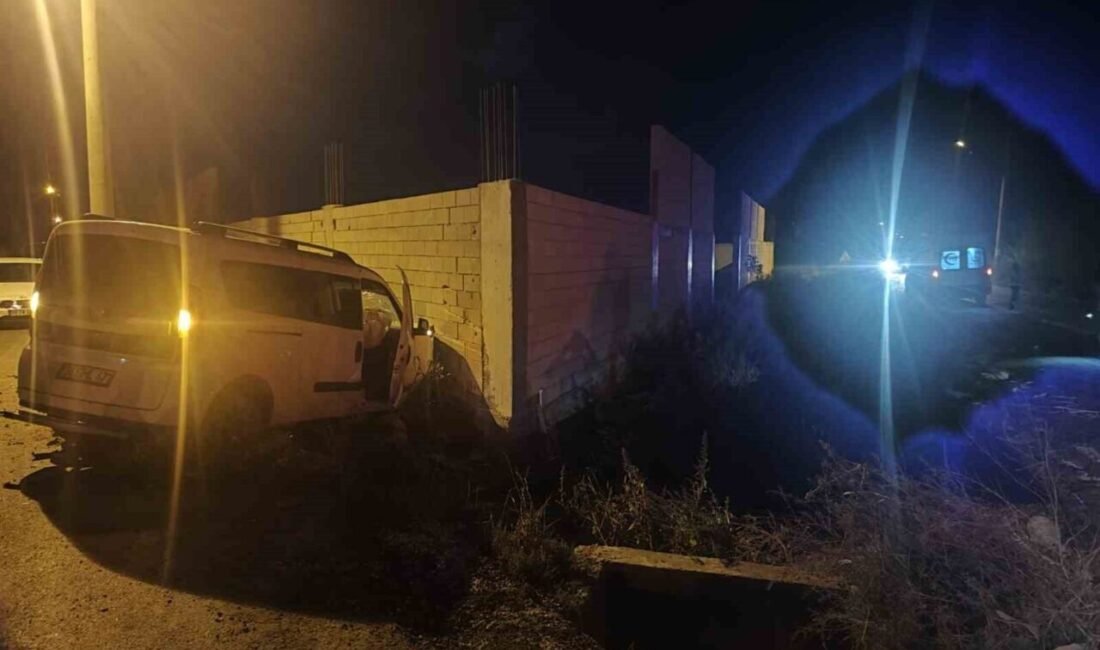 Adana’da iki hafif ticari aracın çarpıştığı kazada 1 kişi yaşamını