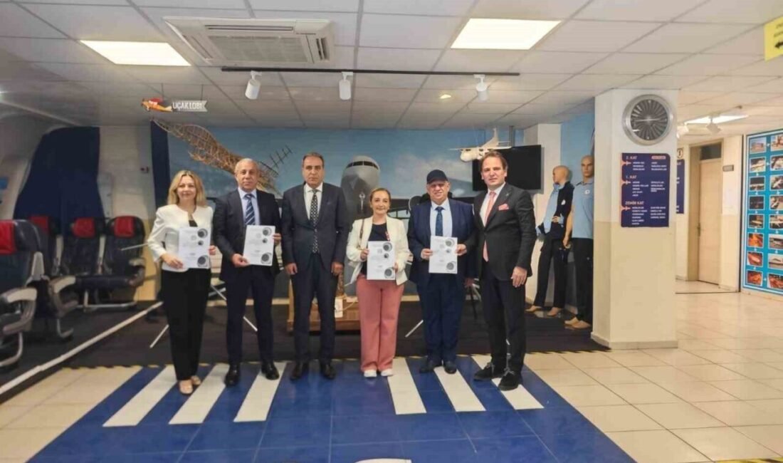 Antalya’nın Aksu ilçesinde eğitim veren Aksu Uçak Bakım Teknolojisi Mesleki