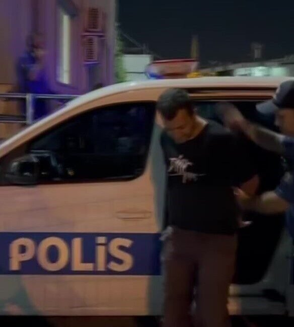 Antalya’da hırsızlıktan 21 yıl hapis cezasıyla aranan hükümlü Adana’da yakalanıp