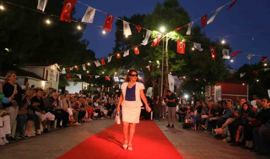 Kepez Belediyesi’nin düzenlediği Uluslararası Yaşlılıkta Sağlık ve Esenlik Festivali kapsamında