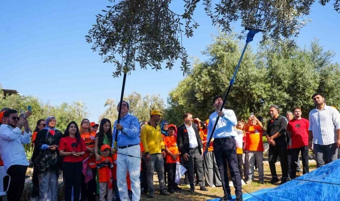Tarsus Belediyesinin LÖSEV iş birliğiyle düzenlediği ‘Dayanışma Hasadı’ etkinliğinde, Dr.