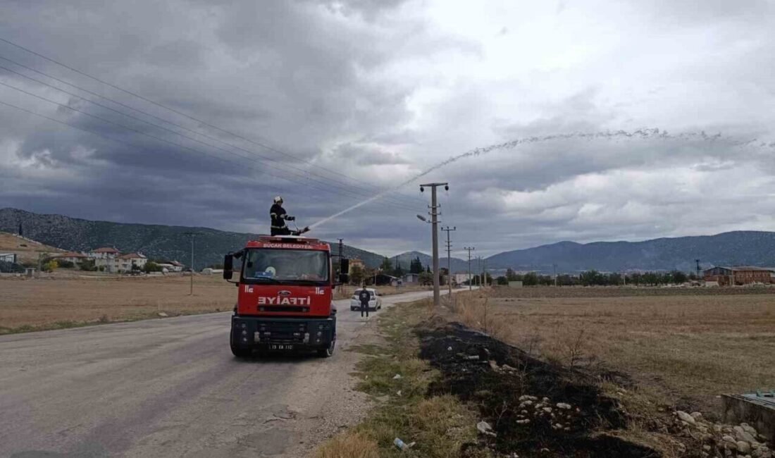 Burdur’un Bucak ilçesinde arazide çıkan yangın itfaiye ekipleri tarafından söndürüldü.