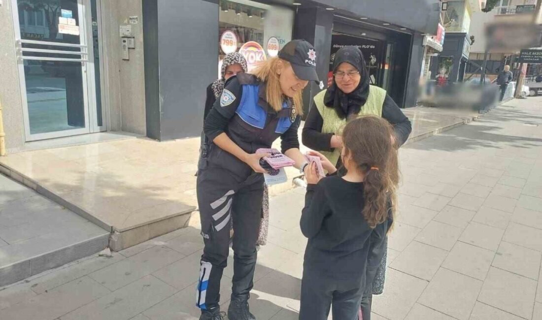 Burdur’da polis ekipleri tarafından kentin işlek caddelerinde KADES ve dolandırıcılığa