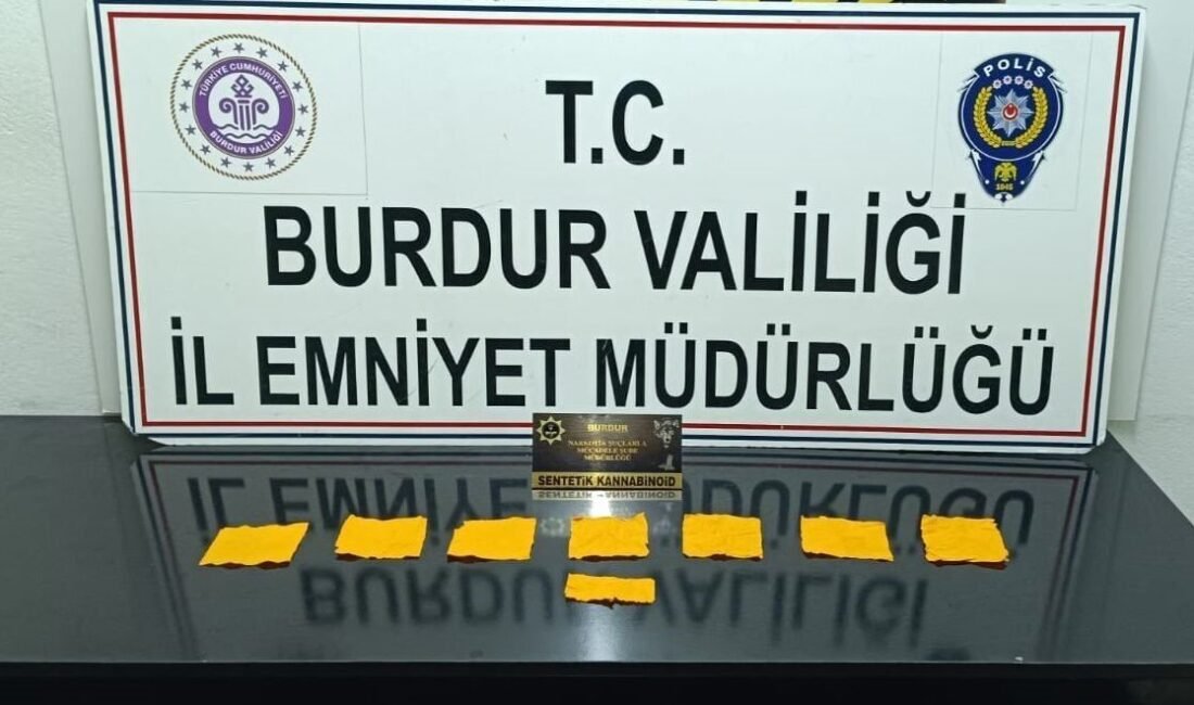 Burdur’da narkotik ekiplerince üzerinde uyuşturucuyla yakalanan şüpheli tutuklandı. Edinilen bilgiye
