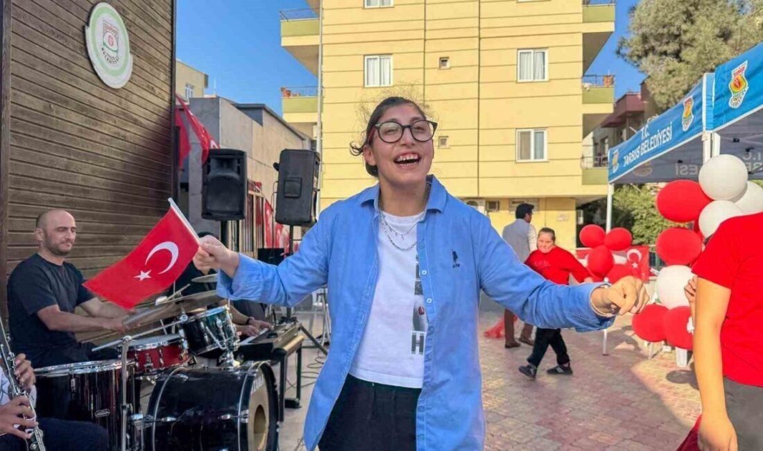 Tarsus Belediyesi, cumhuriyetin 102. yıl dönümünü özel gereksinimli çocuklar ve