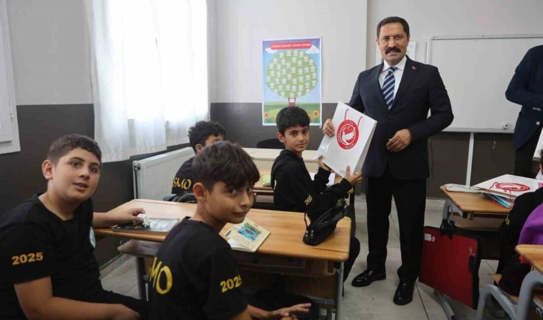 Depremin yaralarının sarıldığı Hatay’da 199 okul inşa edildi Hatay Valisi Mustafa Masatlı, kentte yapılan eğitim yatırımları hakkında bilgi