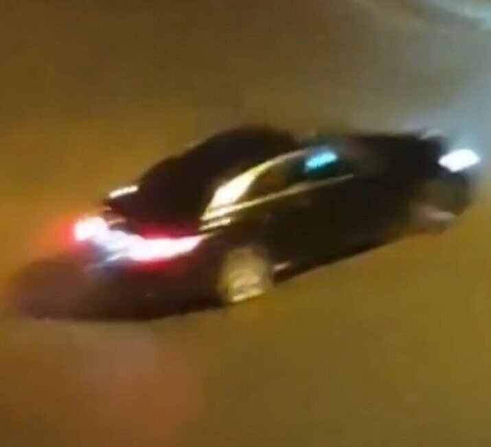 Mersin’de gece yarısı drift yaparak çevreyi rahatsız eden sürücüyü polis