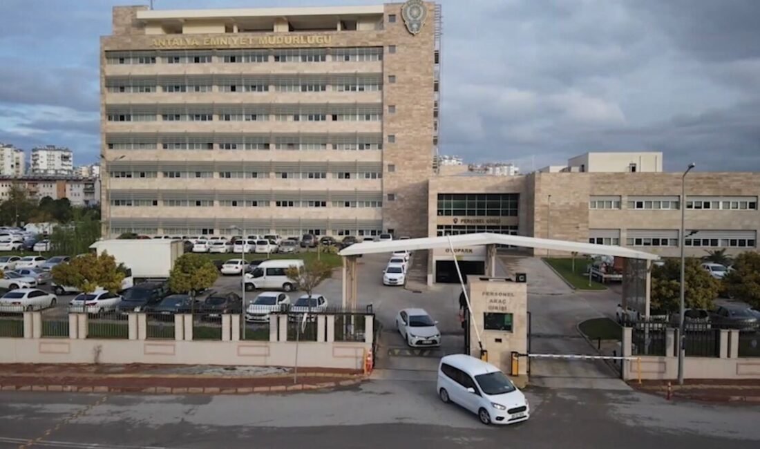 Antalya’da yüzde 91 engelli raporu bulunan vatandaşın evini 3 milyon